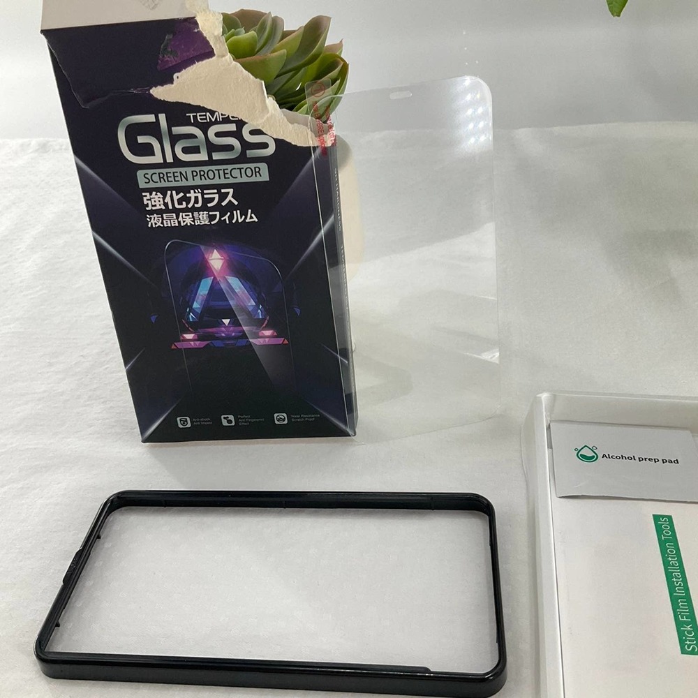 Temper Glass SCREEN PROTECTOR For iPhone 12 Pro (1 ct)